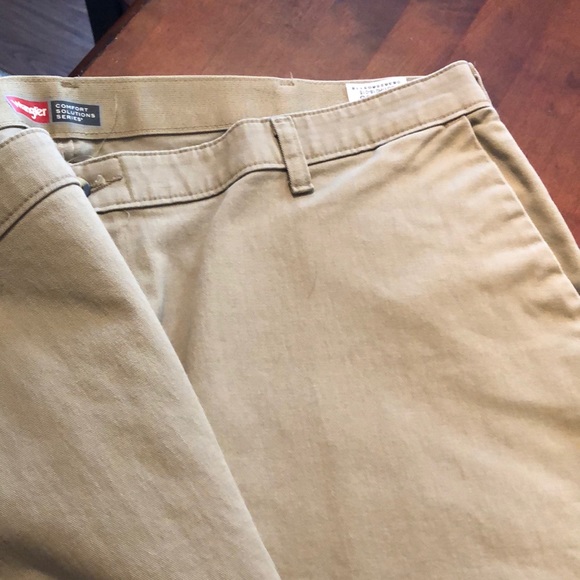 Khaki’s - Picture 2 of 2